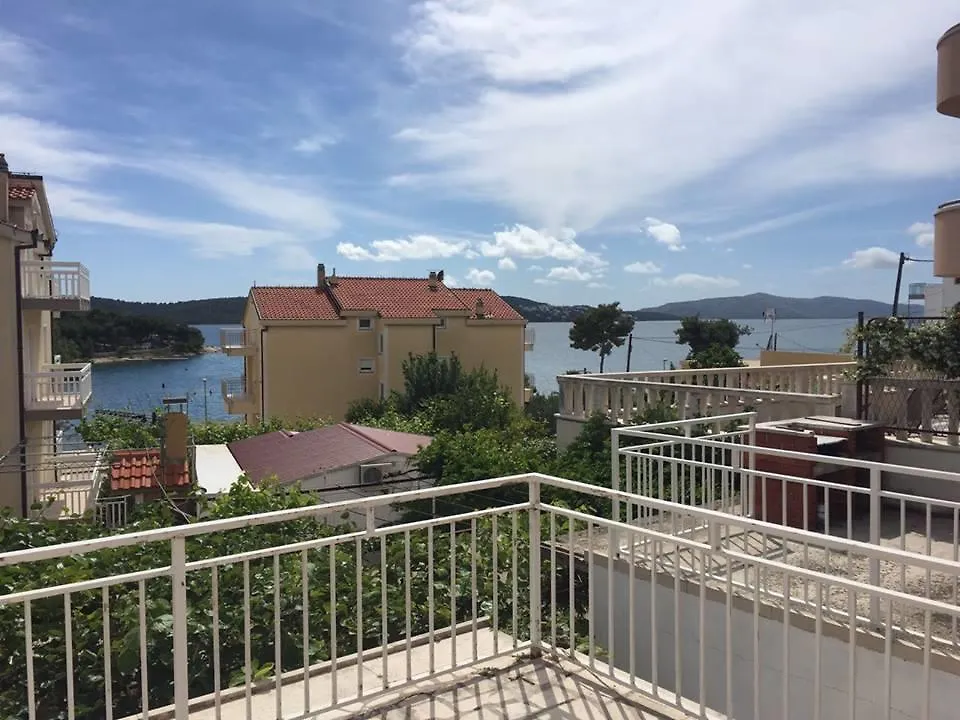 Apartment Sara Trogir